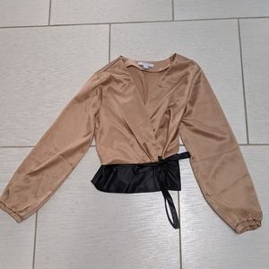 Beige and black large long sleeve